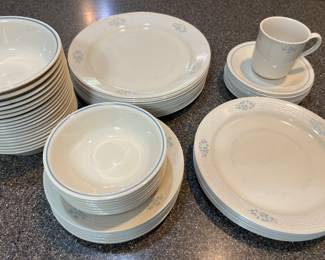 Corningware dish set