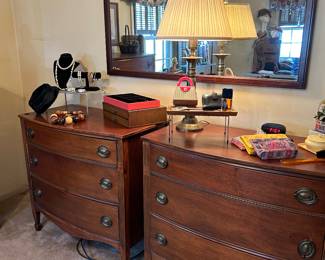 Antique dressers with mirror