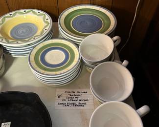 #160	Williams Sonoma "Marisol" Lunch Set 4pc 6 place Setting	 $80.00 
