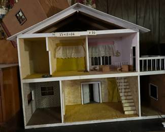 #199	Doll House 35x12x26	 $35.00 
