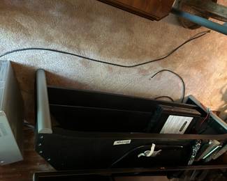 #53	TV stand black laminate 1 shelf 53x27x20	 $25.00 
