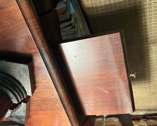 #49	End table with queen anne legs and slide out tray 28x18x24	 $75.00 
