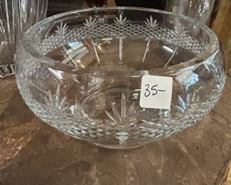 #140	Round Wide Mouth Opening Crystal Bowl - 10x6	 $35.00 
