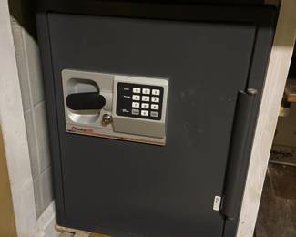 #233	Sentry fireproof cabinet safe with battery operated combo & key HEAVY you move!	 $220.00 			
