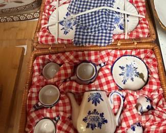 #153	Blue & White Kids tea Set in Basket	 $25.00 
