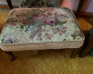  
#118	Metal Leg Small Tapestry Covered Stool - 17x12x10	 $20.00 
