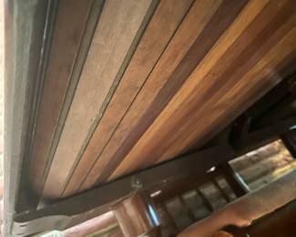 The Accordion leaves of the table #1	Antique wood table with accordion pull out leaves built in and 4 chairs 38-71x42x29	 $275.00 
