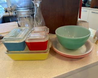 Vintage Pyrex 