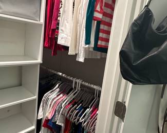 Women’s clothing sm-med