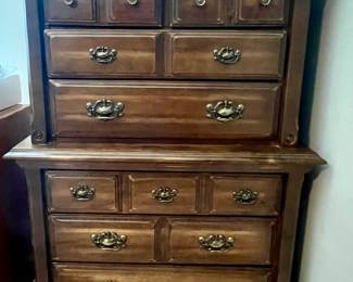 Vintage dresser