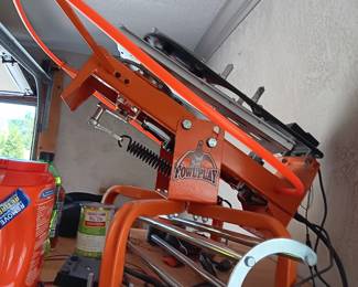 Fowlplay Clay Disc Launcher