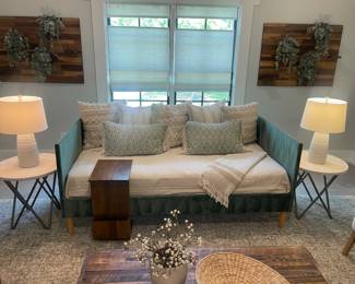 Velvet Twin Daybed with end tables and lamps