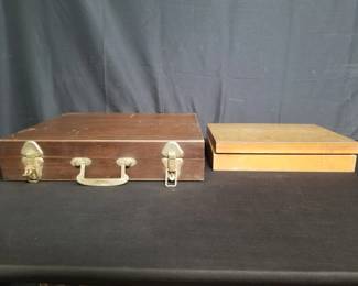 Lot # : 344 - Pair of pistol storage cases
