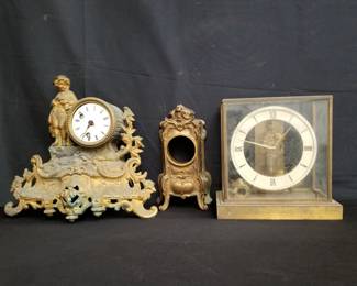 Lot # : 317 - Box of brass mantel clocks and cases
