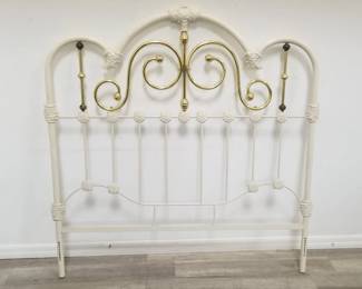 Lot # : 115 - Metal and brass painted headboard
