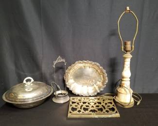Lot # : 330 - Box of silver plated and brass items, and lamp
