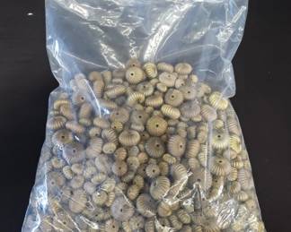Lot # : 339 - Bag of brass beads
