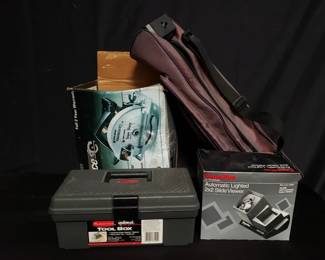 Lot # : 416 - Box of miscellaneous tools and camera items
