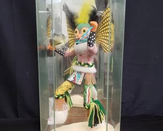 Lot # : 5 - Traditional dancing warrior model 
