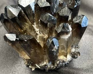 Lot # : 118 - Smokey quartz specimen

