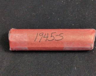 Lot # : 501a - Roll of 1945-S Lincoln Wheat Cent coins. In case

