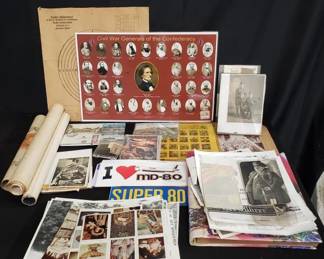 Lot # : 331 - Box of miscellaneous military memorabilia
