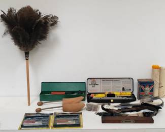 Lot # : 322 - Rifle cleaning kit, Hobby knife 13 in 1, etc.,
