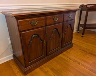 Jamestown Sterling buffet / server