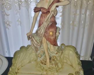 Royal Dux-Style Bowl or Table Pond