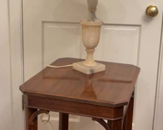 Alabaster Lamp w Accent Table