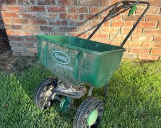 Scotts Spreader