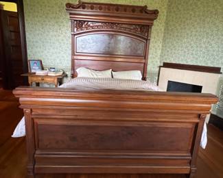 81. Antique Carved Queen Bed (84"h)