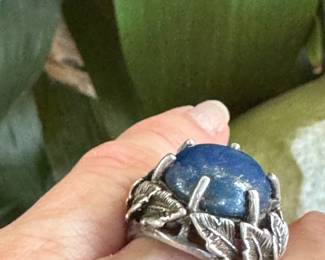 #56 - $75.00 - Sterling & lapus lazuli cabochon handcrafted ring -12.80gr - size 7 1/2