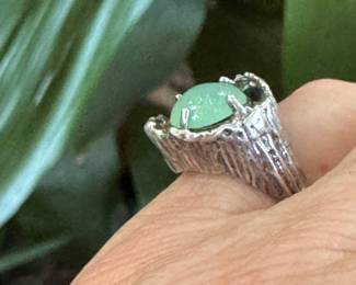 #59 - $58.00 - Sterling & jade cabochon - size 4 3/4 - 4.45gr 