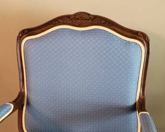 CALICO CORNERS CUSTOM FURNITURE - FRENCH PARLOR CHAIRS WITH ACCENT PILLOWS(THESE WERE CUSTOM ORDERED AND IN LIKE NEW CONDITION WITH GREAT COLORS) $100 EACH