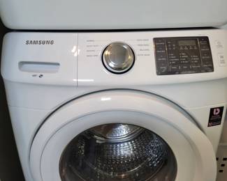 STACKABLE SAMSUNG WASHER AND DRYER VERY CLEAN $300 BOTH OR $150 EACH