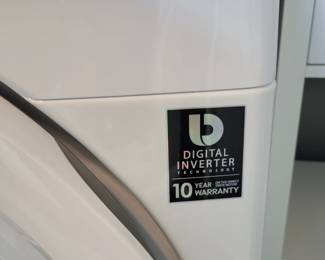 STACKABLE SAMSUNG WASHER AND DRYER VERY CLEAN $300 BOTH OR $150 EACH