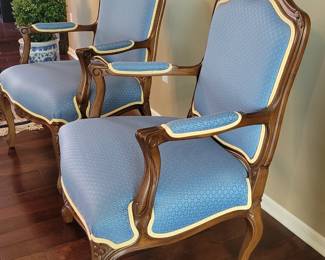 CALICO CORNERS CUSTOM FURNITURE - FRENCH PARLOR CHAIRS WITH ACCENT PILLOWS(THESE WERE CUSTOM ORDERED AND IN LIKE NEW CONDITION WITH GREAT COLORS) $100 EACH