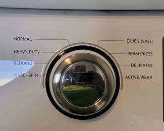 STACKABLE SAMSUNG WASHER AND DRYER VERY CLEAN $300 BOTH OR $150 EACH