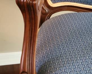 CALICO CORNERS CUSTOM FURNITURE - FRENCH PARLOR CHAIRS WITH ACCENT PILLOWS(THESE WERE CUSTOM ORDERED AND IN LIKE NEW CONDITION WITH GREAT COLORS) $100 EACH