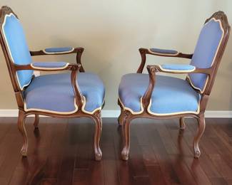 CALICO CORNERS CUSTOM FURNITURE - FRENCH PARLOR CHAIRS WITH ACCENT PILLOWS(THESE WERE CUSTOM ORDERED AND IN LIKE NEW CONDITION WITH GREAT COLORS) $100 EACH