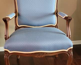 CALICO CORNERS CUSTOM FURNITURE - FRENCH PARLOR CHAIRS WITH ACCENT PILLOWS(THESE WERE CUSTOM ORDERED AND IN LIKE NEW CONDITION WITH GREAT COLORS) $100 EACH