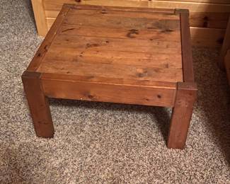 End table