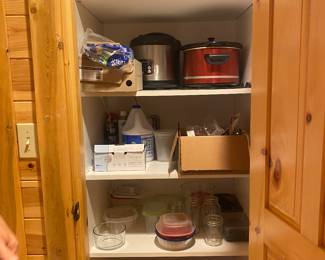 Crockpot, pressure cooker, &  kitchen items