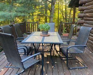 Very nice outdoor table