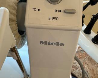 Miele B 990 professional Clothing Press
