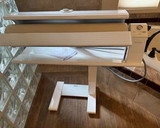 Miele B 990 Professional Clothing Press