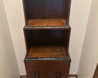 1930s/40s cabinet