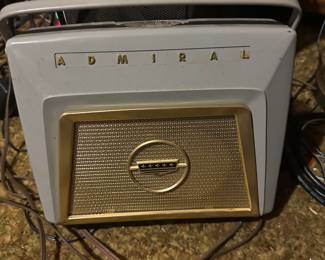 Vintage Admiral radio