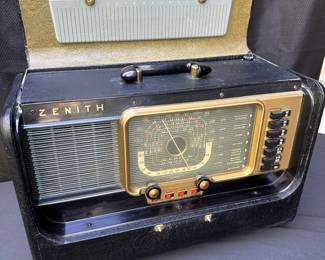 Vintage Zenith radio
